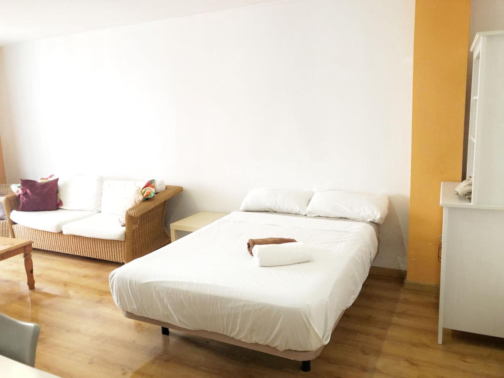 Central Market Guestrooms Alicante Exteriör bild